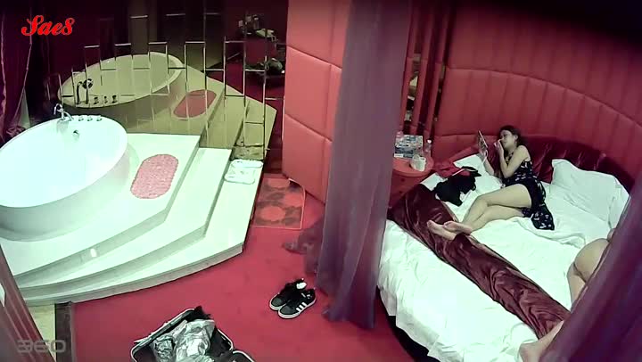 炮房偷拍男女约炮