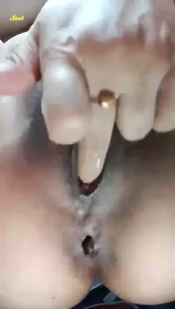 丰乳肥臀老阿姨肥骚黑鲍鱼骑脸