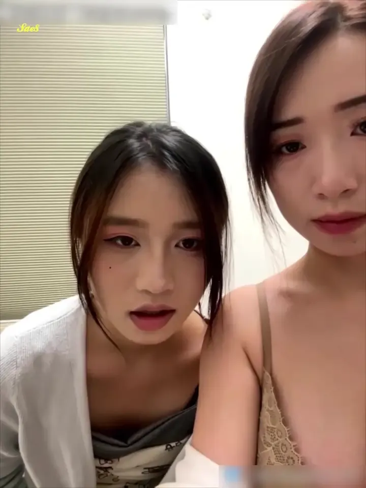 巨乳眼镜少妇yoyo母女入珠男大作战最新直播集24
