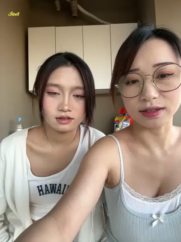 巨乳眼镜少妇yoyo母女入珠男大作战最新直播集26
