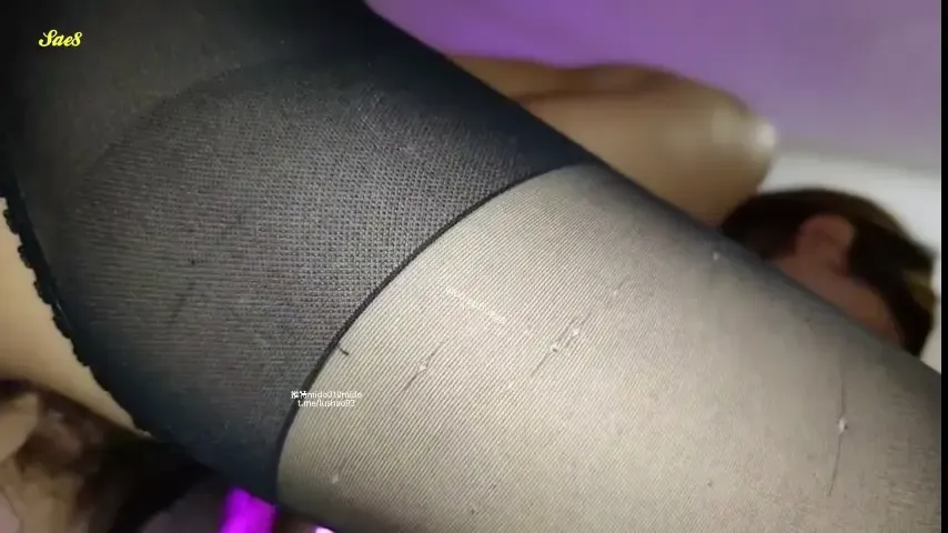 红灯区战神路少合集黑丝少妇技师